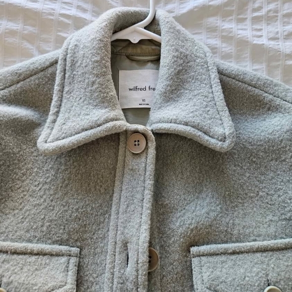 Green Button-Up Wool Jacket - Picture 2 of 3